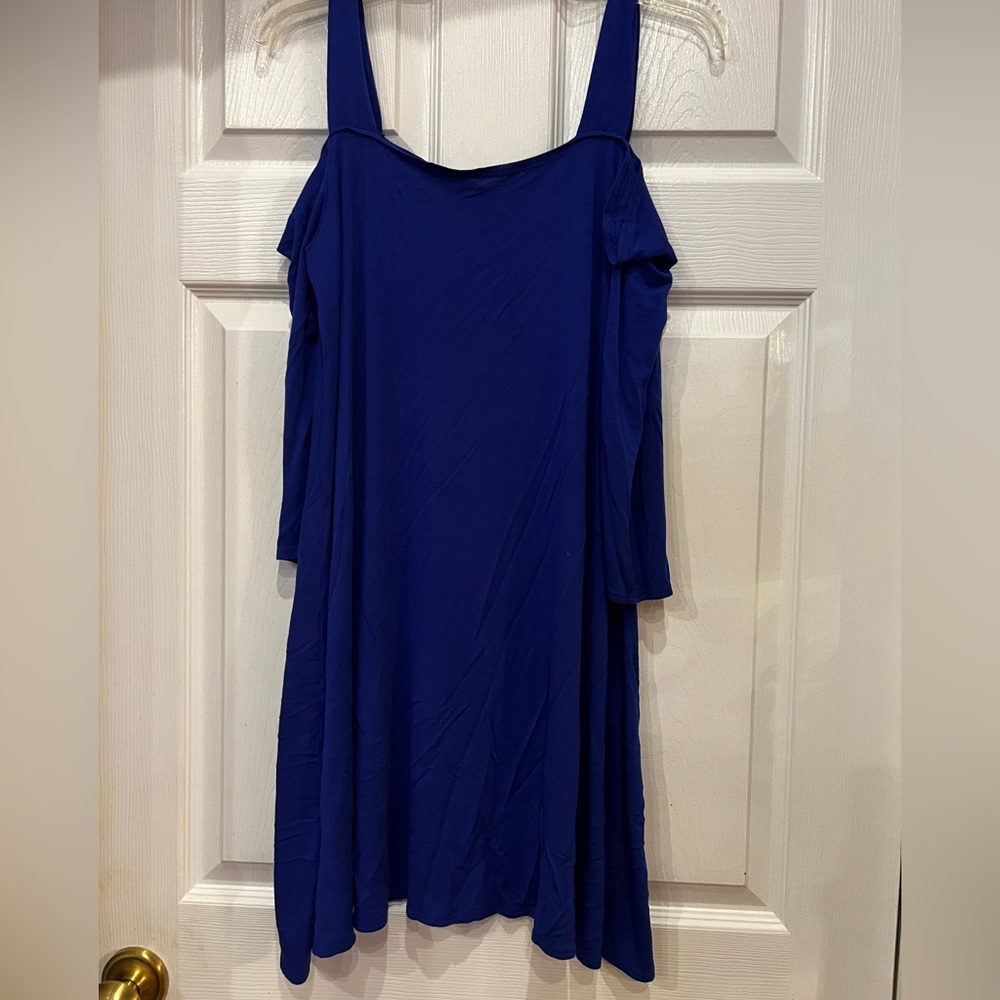 Isaac Liev Cold shoulder half sleeve blouse size L